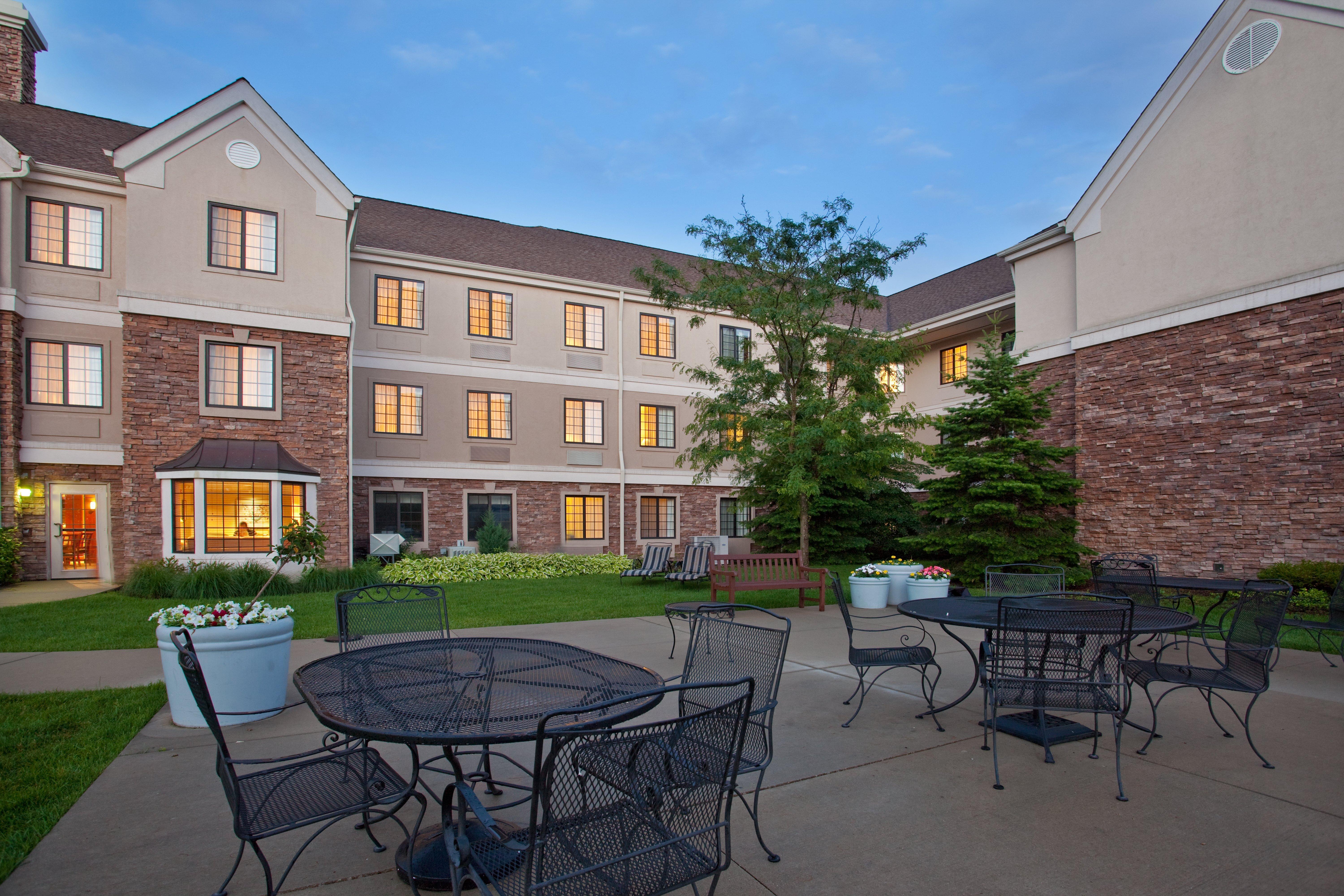 Staybridge Suites Lincolnshire By Ihg Kültér fotó